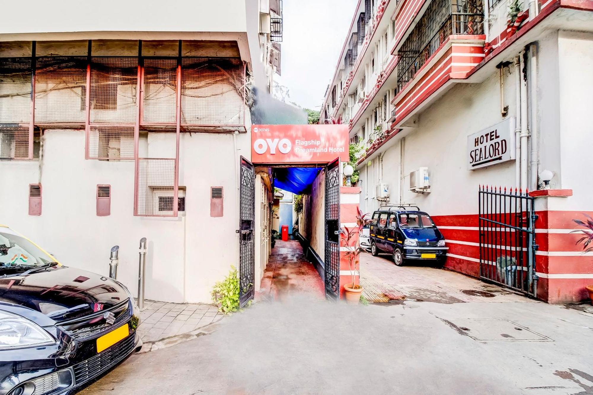 Super Oyo Hotel Dreamland Bombay Extérieur photo